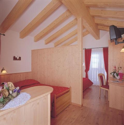 Hotel Zirmes Moena Dış mekan fotoğraf