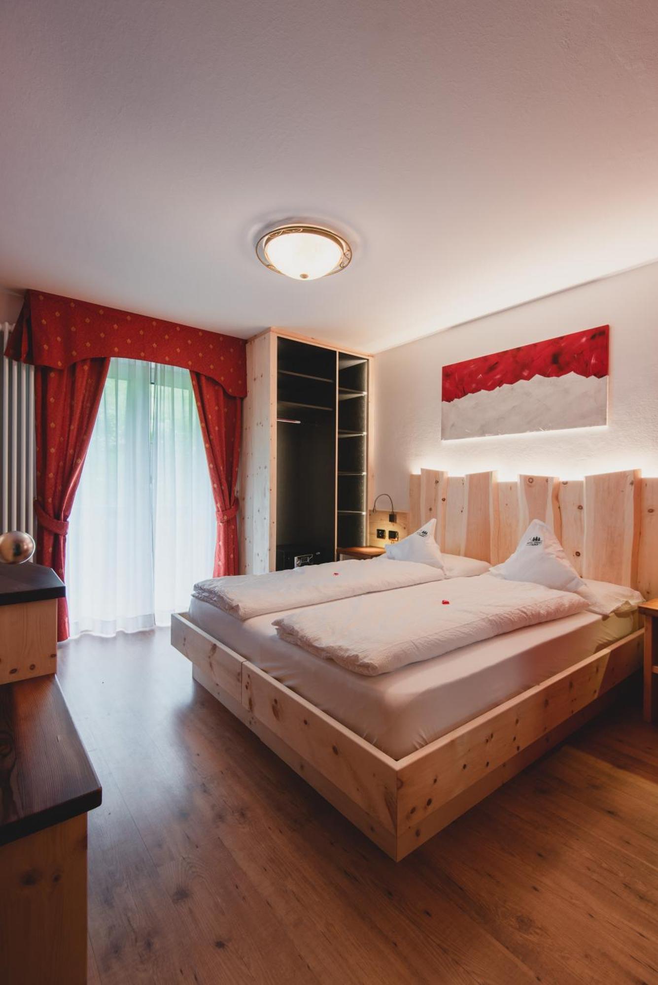Hotel Zirmes Moena Dış mekan fotoğraf