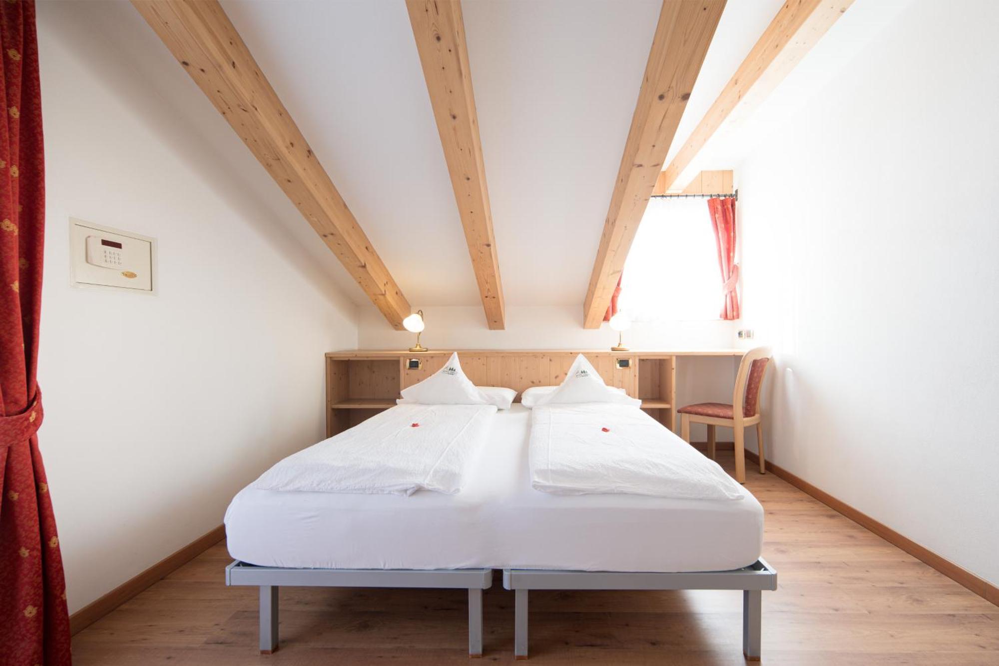 Hotel Zirmes Moena Dış mekan fotoğraf