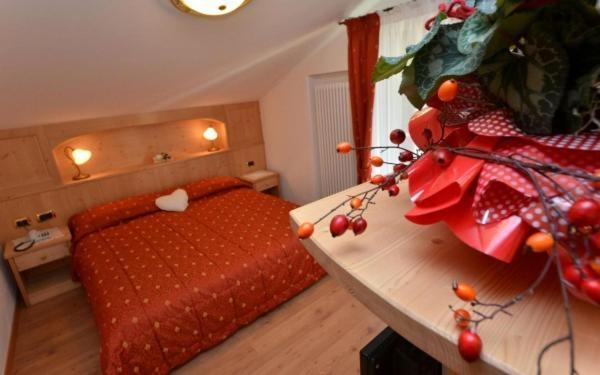 Hotel Zirmes Moena Dış mekan fotoğraf