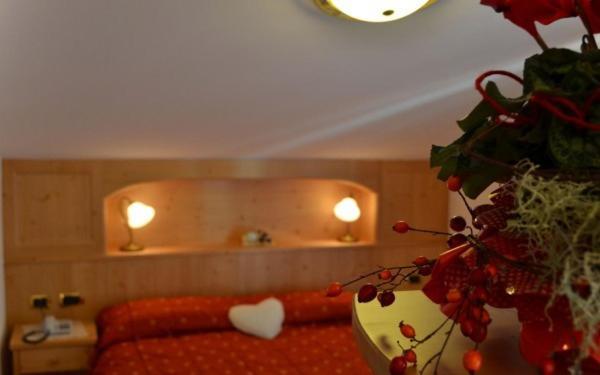 Hotel Zirmes Moena Dış mekan fotoğraf