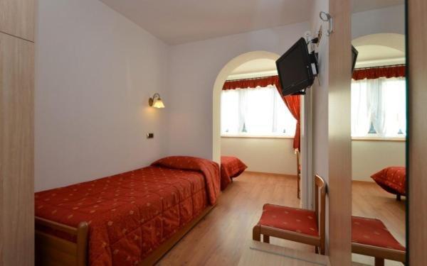 Hotel Zirmes Moena Dış mekan fotoğraf